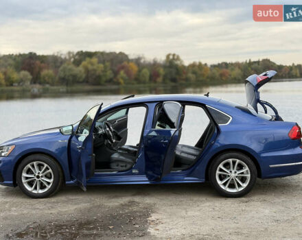 Синий Фольксваген Пассат, объемом двигателя 1.8 л и пробегом 180 тыс. км за 11500 $, фото 23 на Automoto.ua