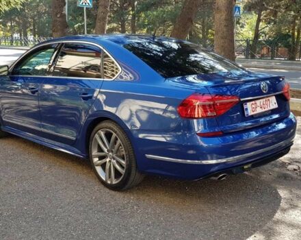 Синий Фольксваген Пассат, объемом двигателя 1.8 л и пробегом 157 тыс. км за 12999 $, фото 1 на Automoto.ua