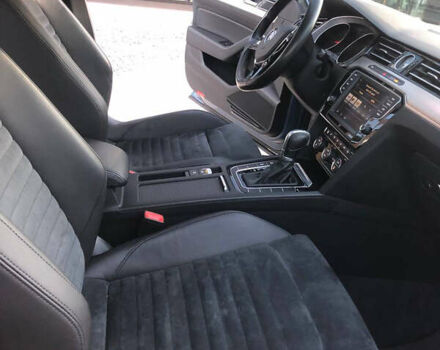 Синій Фольксваген Пассат, об'ємом двигуна 2 л та пробігом 263 тис. км за 16200 $, фото 20 на Automoto.ua