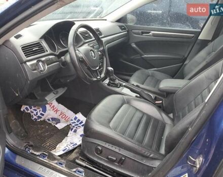 Синий Фольксваген Пассат, объемом двигателя 3.6 л и пробегом 83 тыс. км за 2900 $, фото 6 на Automoto.ua