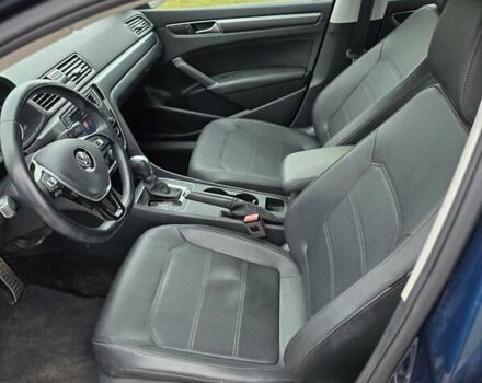 Синий Фольксваген Пассат, объемом двигателя 2 л и пробегом 80 тыс. км за 13600 $, фото 12 на Automoto.ua