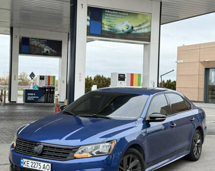 Синий Фольксваген Пассат, объемом двигателя 1.8 л и пробегом 276 тыс. км за 10999 $, фото 8 на Automoto.ua