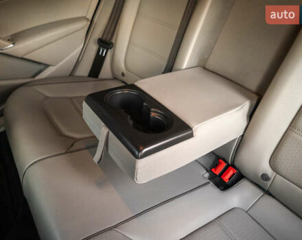 Синий Фольксваген Пассат, объемом двигателя 1.98 л и пробегом 98 тыс. км за 18000 $, фото 31 на Automoto.ua