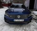 Синий Фольксваген Пассат, объемом двигателя 1.8 л и пробегом 117 тыс. км за 12998 $, фото 1 на Automoto.ua