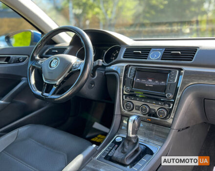 Синій Фольксваген Пассат, об'ємом двигуна 1.8 л та пробігом 127 тис. км за 15600 $, фото 9 на Automoto.ua