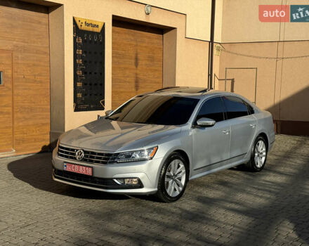 Синій Фольксваген Пассат, об'ємом двигуна 1.8 л та пробігом 93 тис. км за 13950 $, фото 6 на Automoto.ua