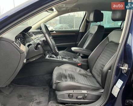 Синий Фольксваген Пассат, объемом двигателя 1.97 л и пробегом 66 тыс. км за 25990 $, фото 8 на Automoto.ua