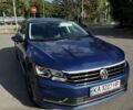 Синий Фольксваген Пассат, объемом двигателя 1.8 л и пробегом 152 тыс. км за 14000 $, фото 1 на Automoto.ua