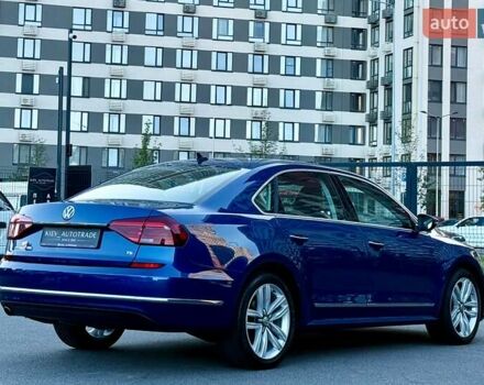 Синій Фольксваген Пассат, об'ємом двигуна 1.8 л та пробігом 248 тис. км за 13900 $, фото 11 на Automoto.ua