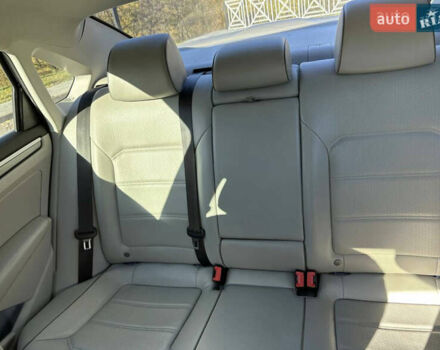 Синий Фольксваген Пассат, объемом двигателя 1.8 л и пробегом 110 тыс. км за 15500 $, фото 27 на Automoto.ua