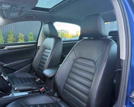 Синий Фольксваген Пассат, объемом двигателя 1.8 л и пробегом 246 тыс. км за 13900 $, фото 11 на Automoto.ua