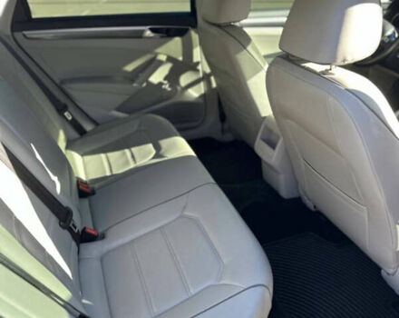 Синий Фольксваген Пассат, объемом двигателя 1.8 л и пробегом 110 тыс. км за 15500 $, фото 14 на Automoto.ua