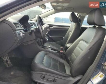 Синий Фольксваген Пассат, объемом двигателя 2 л и пробегом 143 тыс. км за 7900 $, фото 5 на Automoto.ua