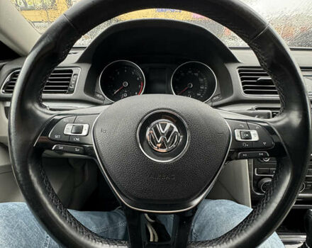 Синий Фольксваген Пассат, объемом двигателя 1.8 л и пробегом 160 тыс. км за 12950 $, фото 71 на Automoto.ua