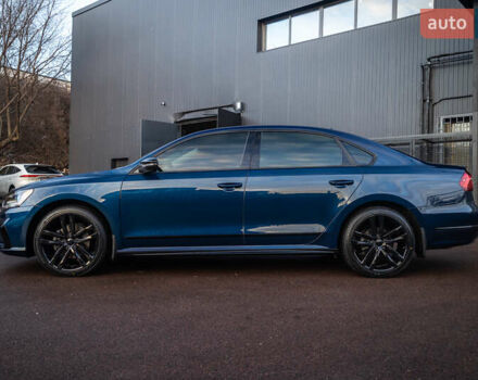 Синий Фольксваген Пассат, объемом двигателя 1.98 л и пробегом 98 тыс. км за 18000 $, фото 8 на Automoto.ua