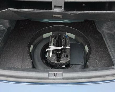 Синий Фольксваген Пассат, объемом двигателя 2 л и пробегом 80 тыс. км за 13600 $, фото 10 на Automoto.ua