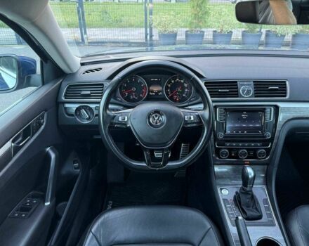 Синий Фольксваген Пассат, объемом двигателя 1.8 л и пробегом 246 тыс. км за 13900 $, фото 15 на Automoto.ua