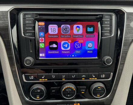 Синий Фольксваген Пассат, объемом двигателя 1.8 л и пробегом 160 тыс. км за 12950 $, фото 83 на Automoto.ua