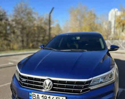 Синий Фольксваген Пассат, объемом двигателя 1.8 л и пробегом 110 тыс. км за 15500 $, фото 3 на Automoto.ua