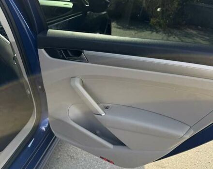 Синий Фольксваген Пассат, объемом двигателя 1.8 л и пробегом 152 тыс. км за 14000 $, фото 13 на Automoto.ua