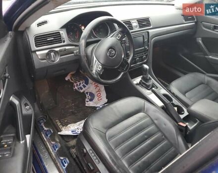 Синий Фольксваген Пассат, объемом двигателя 3.6 л и пробегом 83 тыс. км за 2900 $, фото 7 на Automoto.ua