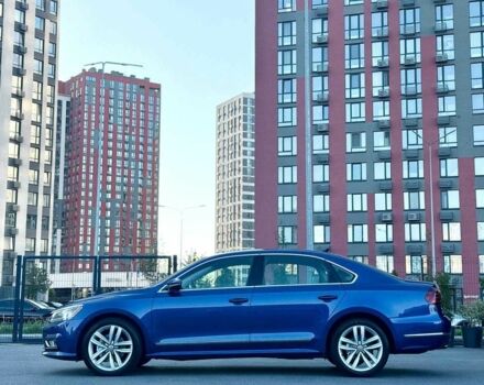 Синий Фольксваген Пассат, объемом двигателя 1.8 л и пробегом 246 тыс. км за 13900 $, фото 6 на Automoto.ua