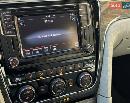 Синій Фольксваген Пассат, об'ємом двигуна 1.8 л та пробігом 93 тис. км за 13950 $, фото 42 на Automoto.ua