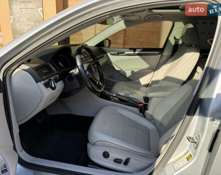 Синій Фольксваген Пассат, об'ємом двигуна 1.8 л та пробігом 93 тис. км за 13950 $, фото 21 на Automoto.ua