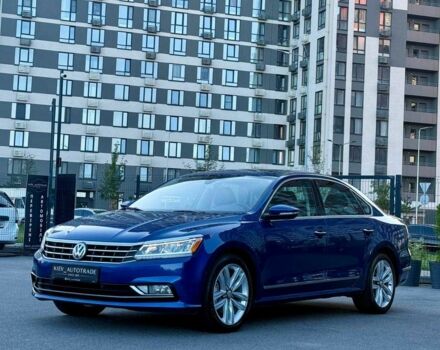 Синий Фольксваген Пассат, объемом двигателя 1.8 л и пробегом 246 тыс. км за 13900 $, фото 7 на Automoto.ua