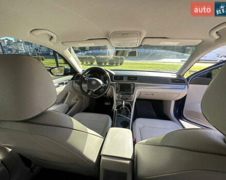 Синий Фольксваген Пассат, объемом двигателя 1.8 л и пробегом 110 тыс. км за 15500 $, фото 18 на Automoto.ua