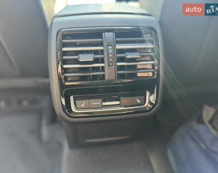 Синий Фольксваген Пассат, объемом двигателя 1.97 л и пробегом 200 тыс. км за 22999 $, фото 16 на Automoto.ua