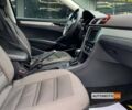 Синий Фольксваген Пассат, объемом двигателя 1.8 л и пробегом 182 тыс. км за 12000 $, фото 11 на Automoto.ua
