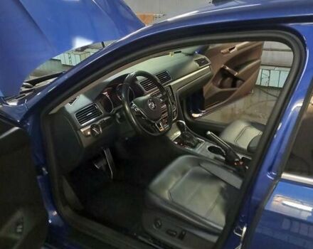 Синий Фольксваген Пассат, объемом двигателя 1.8 л и пробегом 135 тыс. км за 14700 $, фото 8 на Automoto.ua