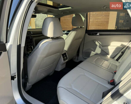 Синій Фольксваген Пассат, об'ємом двигуна 1.8 л та пробігом 93 тис. км за 13950 $, фото 24 на Automoto.ua