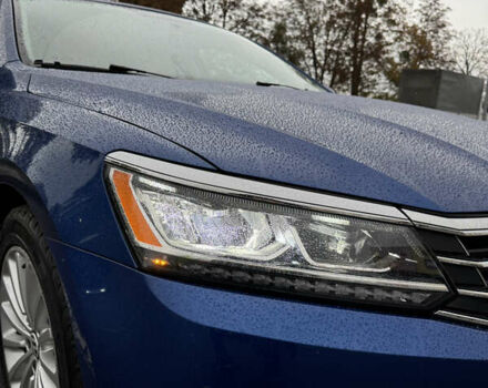 Синий Фольксваген Пассат, объемом двигателя 1.8 л и пробегом 160 тыс. км за 12950 $, фото 85 на Automoto.ua