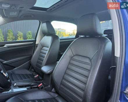 Синій Фольксваген Пассат, об'ємом двигуна 1.8 л та пробігом 248 тис. км за 13900 $, фото 22 на Automoto.ua