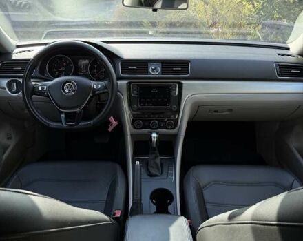 Синий Фольксваген Пассат, объемом двигателя 1.8 л и пробегом 152 тыс. км за 14000 $, фото 30 на Automoto.ua