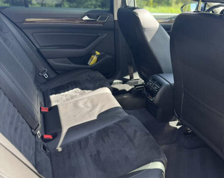 Синий Фольксваген Пассат, объемом двигателя 1.97 л и пробегом 200 тыс. км за 22999 $, фото 12 на Automoto.ua