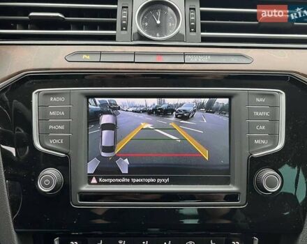 Синий Фольксваген Пассат, объемом двигателя 1.97 л и пробегом 66 тыс. км за 25990 $, фото 19 на Automoto.ua