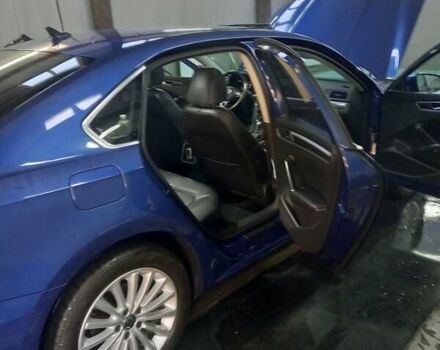 Синий Фольксваген Пассат, объемом двигателя 1.8 л и пробегом 135 тыс. км за 14700 $, фото 3 на Automoto.ua