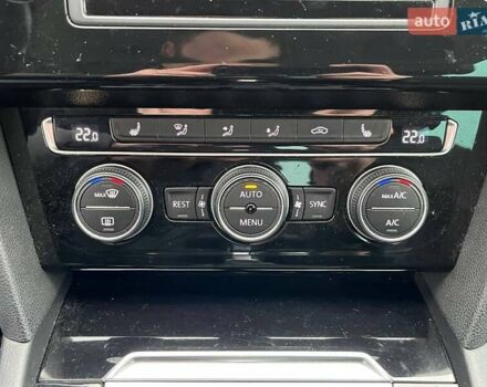 Синий Фольксваген Пассат, объемом двигателя 1.97 л и пробегом 66 тыс. км за 25990 $, фото 20 на Automoto.ua