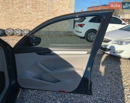 Фольксваген Пассат 2018 у Коломые на Automoto.ua Синій Фольксваген Пассат, об'ємом двигуна 1.98 л та пробігом 140 тис. км за 13699 $, фото 11 на Automoto.ua