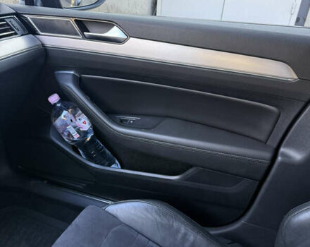 Синий Фольксваген Пассат, объемом двигателя 1.97 л и пробегом 227 тыс. км за 20500 $, фото 27 на Automoto.ua