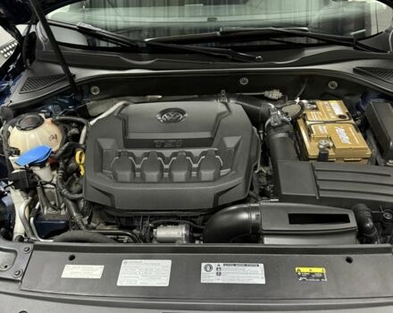 Синий Фольксваген Пассат, объемом двигателя 2 л и пробегом 200 тыс. км за 14200 $, фото 4 на Automoto.ua