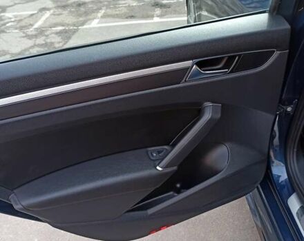 Синий Фольксваген Пассат, объемом двигателя 2 л и пробегом 71 тыс. км за 16500 $, фото 5 на Automoto.ua