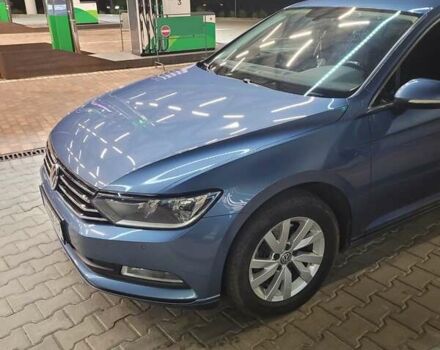 Синий Фольксваген Пассат, объемом двигателя 1.97 л и пробегом 81 тыс. км за 21999 $, фото 4 на Automoto.ua