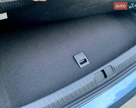 Синий Фольксваген Пассат, объемом двигателя 2 л и пробегом 111 тыс. км за 21500 $, фото 38 на Automoto.ua