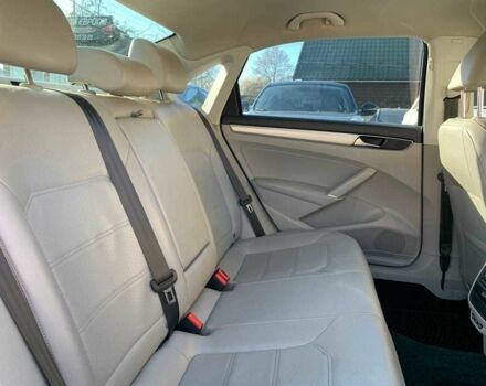 Фольксваген Пассат 2018 в Коломые на Automoto.ua Синий Фольксваген Пассат, объемом двигателя 2 л и пробегом 140 тыс. км за 13699 $, фото 13 на Automoto.ua