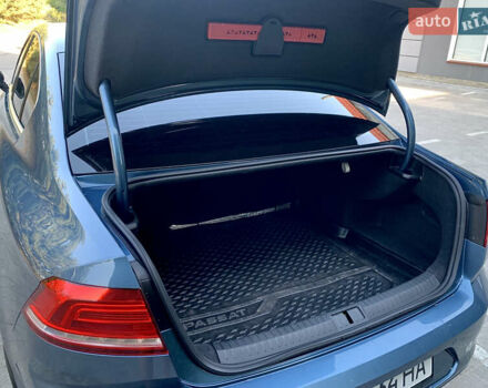 Синий Фольксваген Пассат, объемом двигателя 2 л и пробегом 113 тыс. км за 20800 $, фото 27 на Automoto.ua