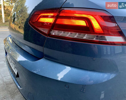 Синий Фольксваген Пассат, объемом двигателя 2 л и пробегом 113 тыс. км за 20800 $, фото 12 на Automoto.ua